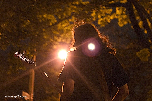 Johnny Ray Blesse - Stages of Guluwalk @ Castlefrank Parketee (photo by Matthew Maaskant)